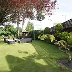 Applewood Hotel