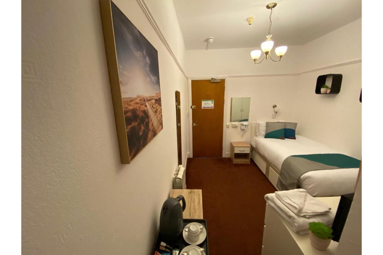 Bourne Hall Annexe Hotel Bournemouth