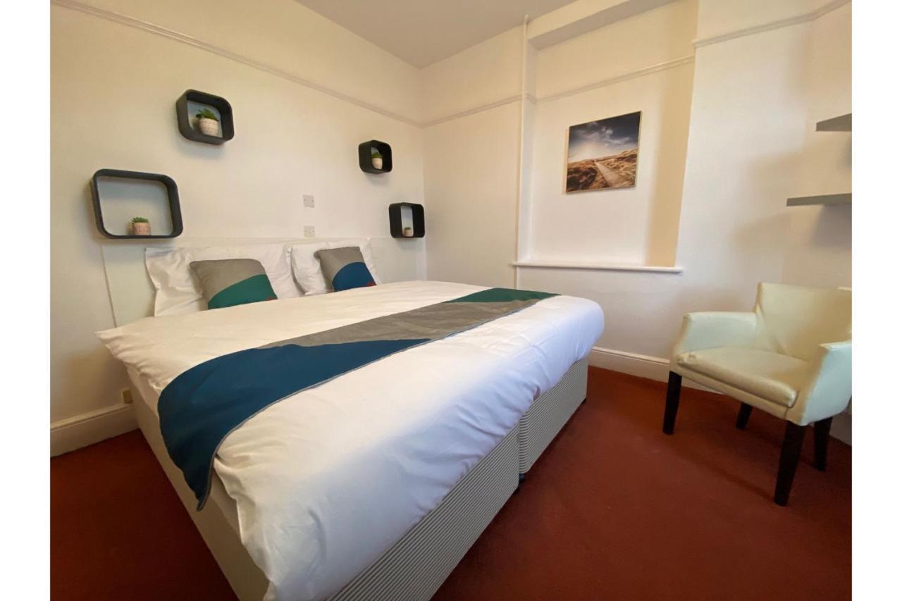 Bourne Hall Annexe Hotel 2*