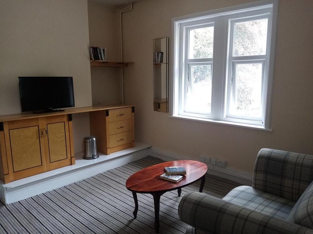 Hotel Hinton Firs