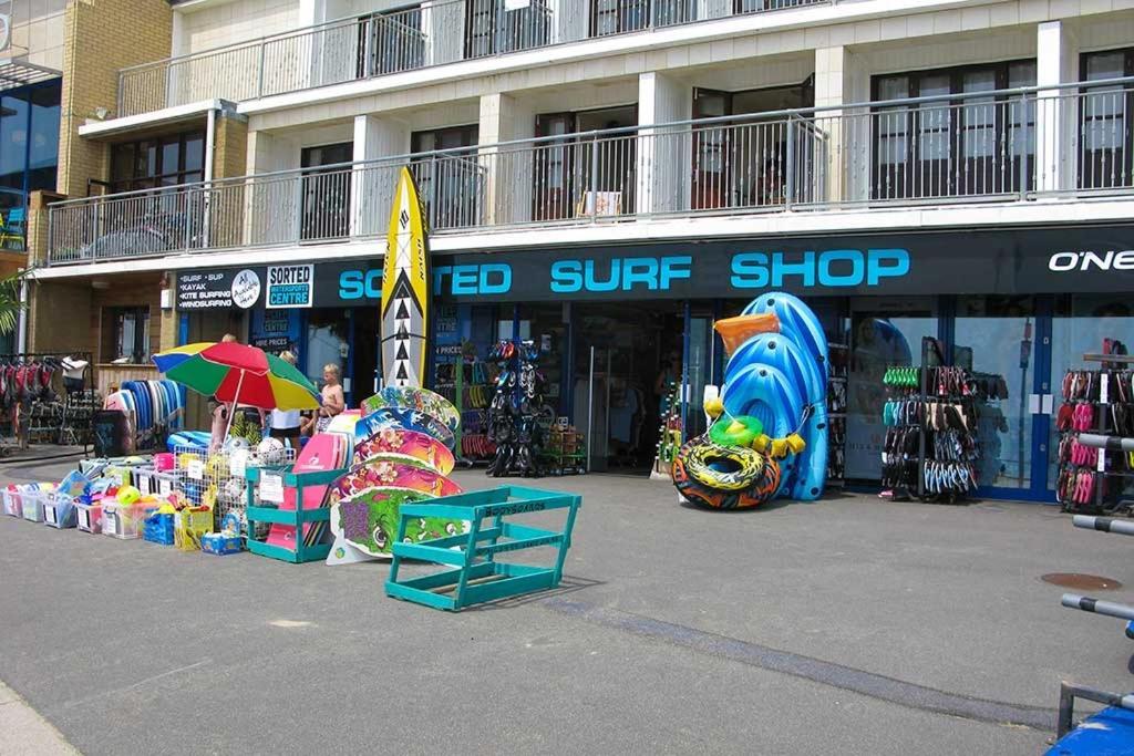 Large En-suite By The Beach *