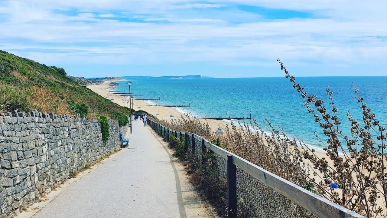 Large En-suite By The Beach Bournemouth