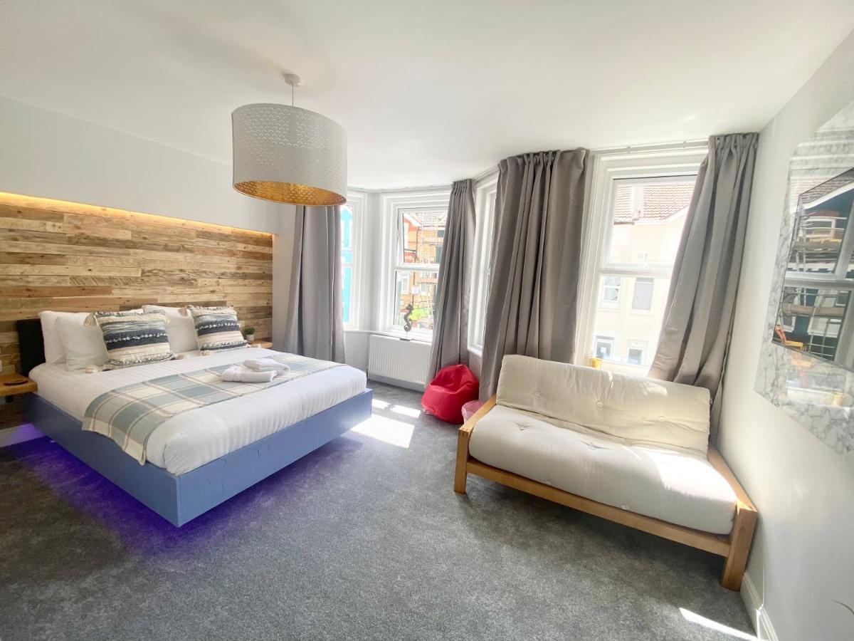 Coastline Retreats - Cloud9: Seafront Ensuite With Netflix Bournemouth