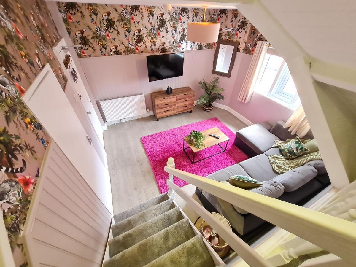 Hotel Lemur - Boutique - Short Stroll To The