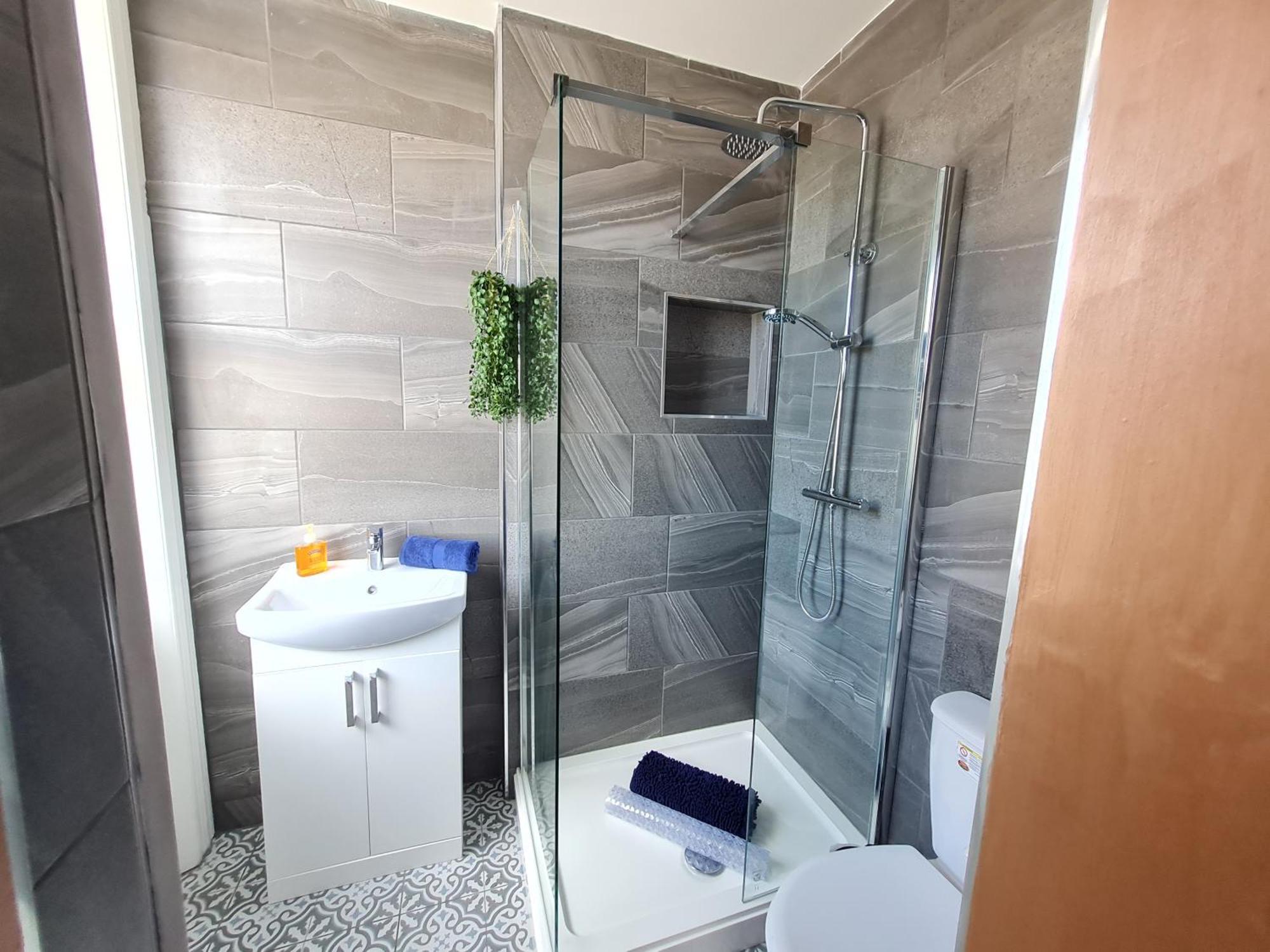 Hotel Lemur - Boutique - Short Stroll To The *
