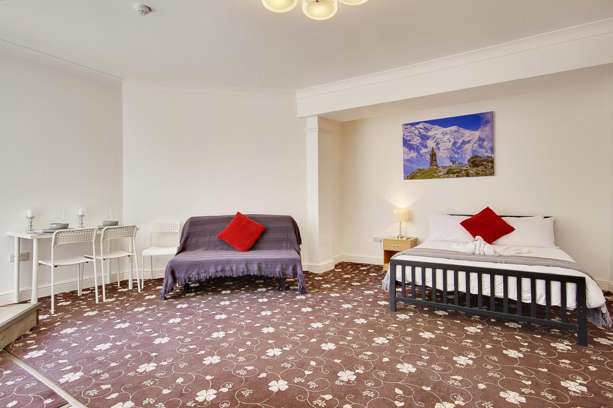 Bourne Hall Annexe Hotel Bournemouth