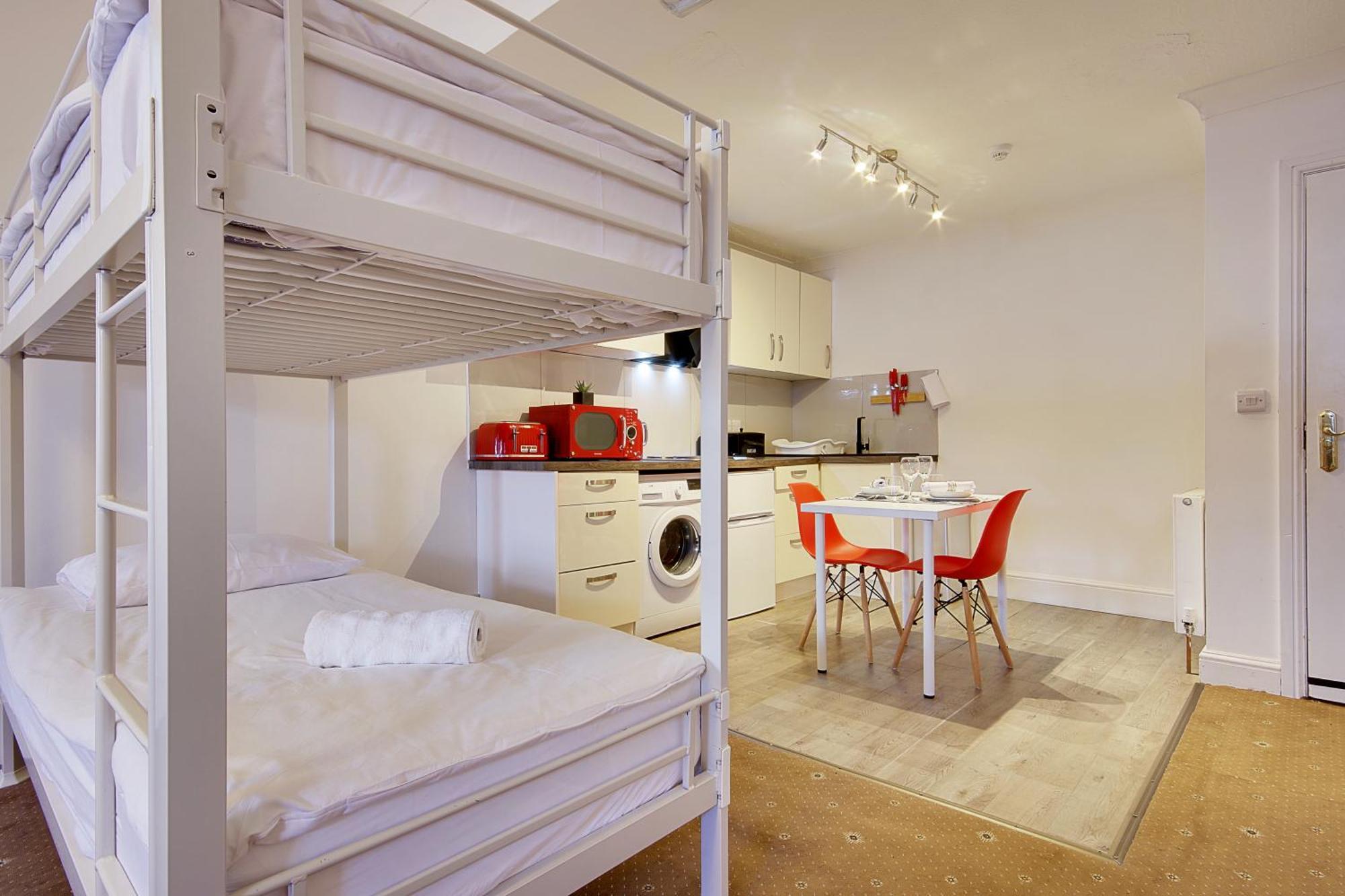 Bourne Hall Annexe 2*