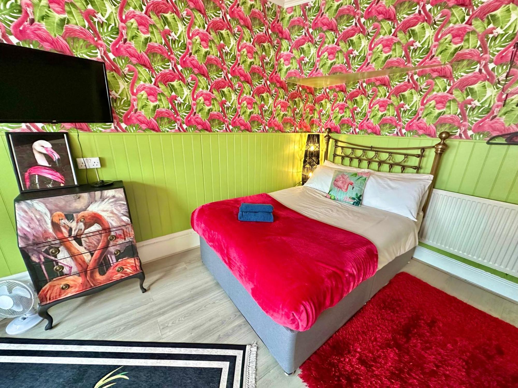 Hotel Lemur - Boutique - Short Stroll To The Bournemouth
