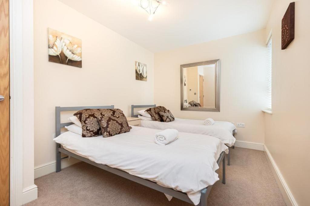 Bournecoast Stylish Flat With Balconies - Fm9625 Apartment
