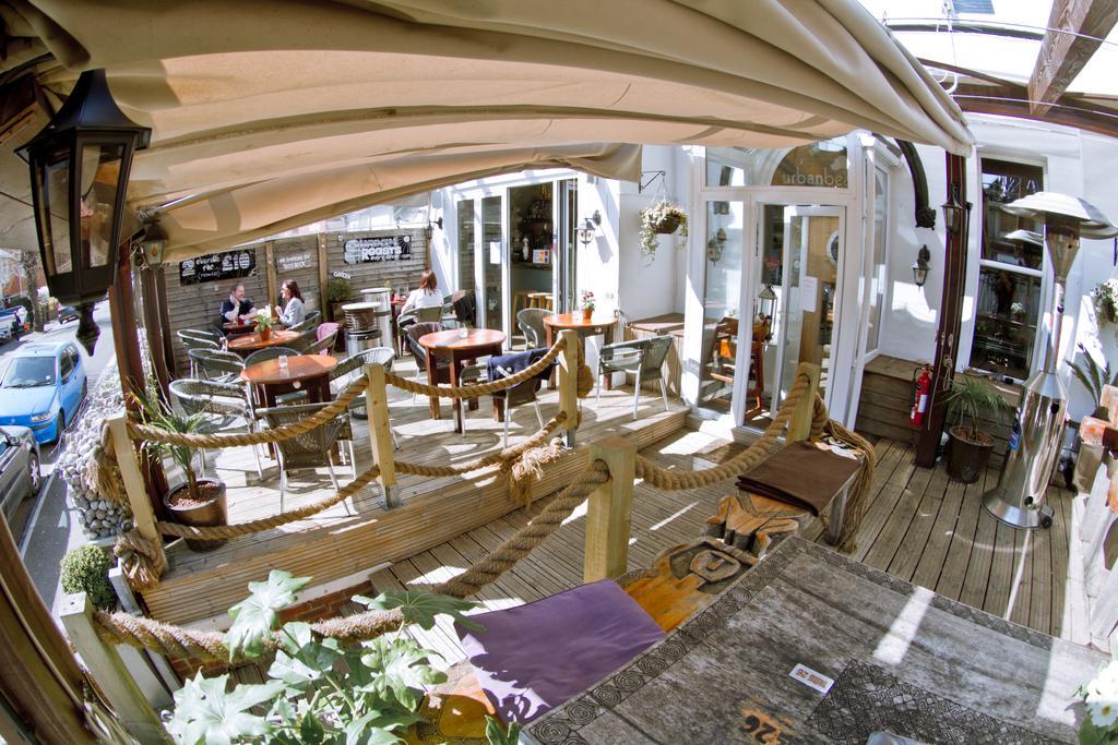 Hotel Urban Beach