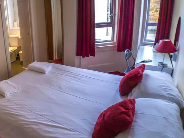 Fairmount Hotel 3*