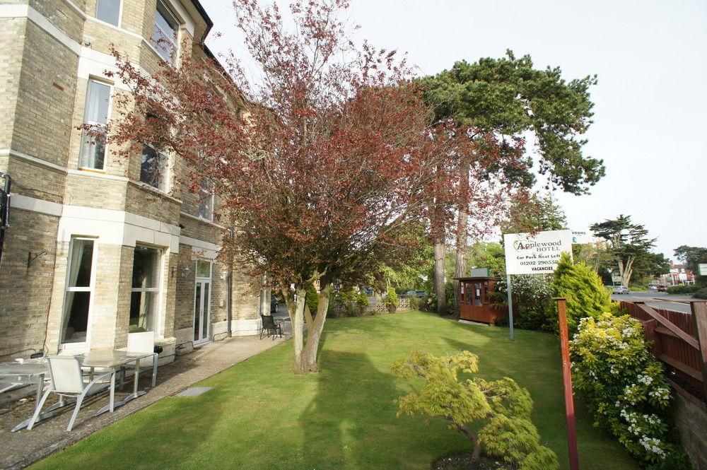 Applewood Hotel 3*