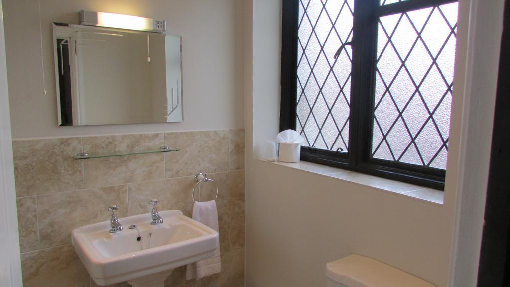 Tudor Grange Guest house Bournemouth