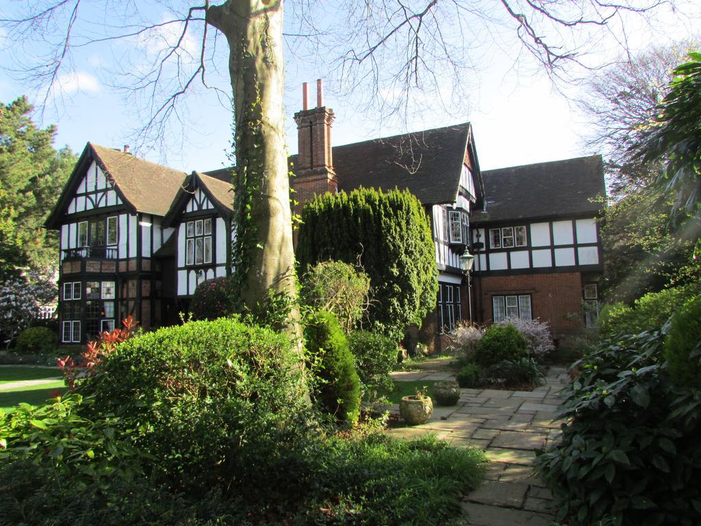 Tudor Grange Guest house