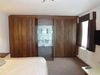 Yenton Bournemouth