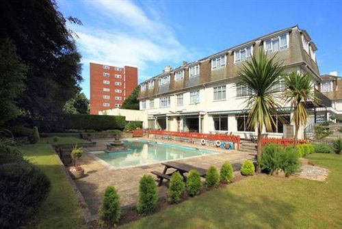 Hinton Firs Hotel
