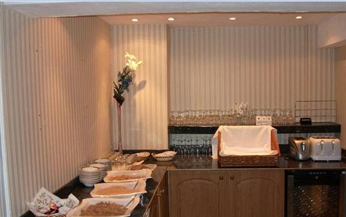 The Maemar Hotel 2*