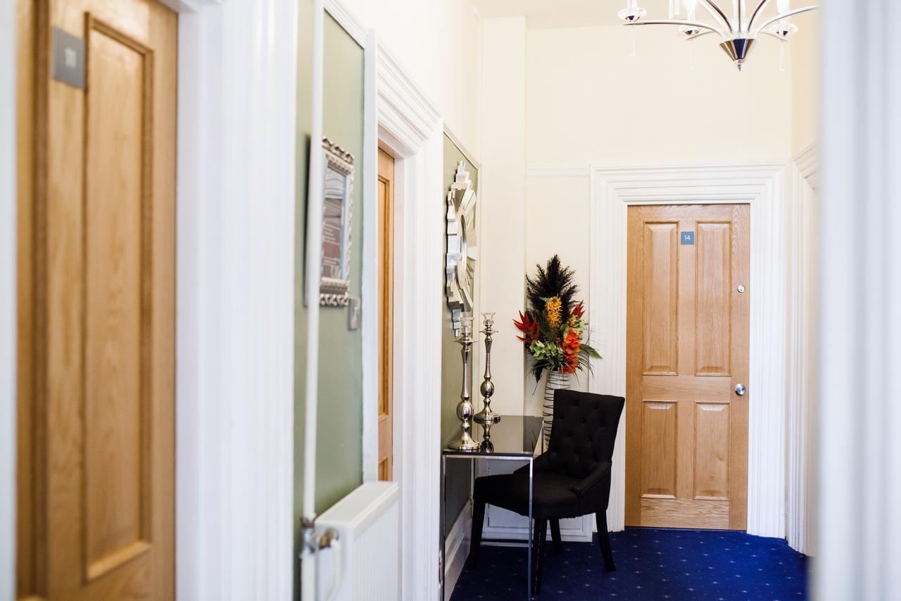 Washington House Guest house