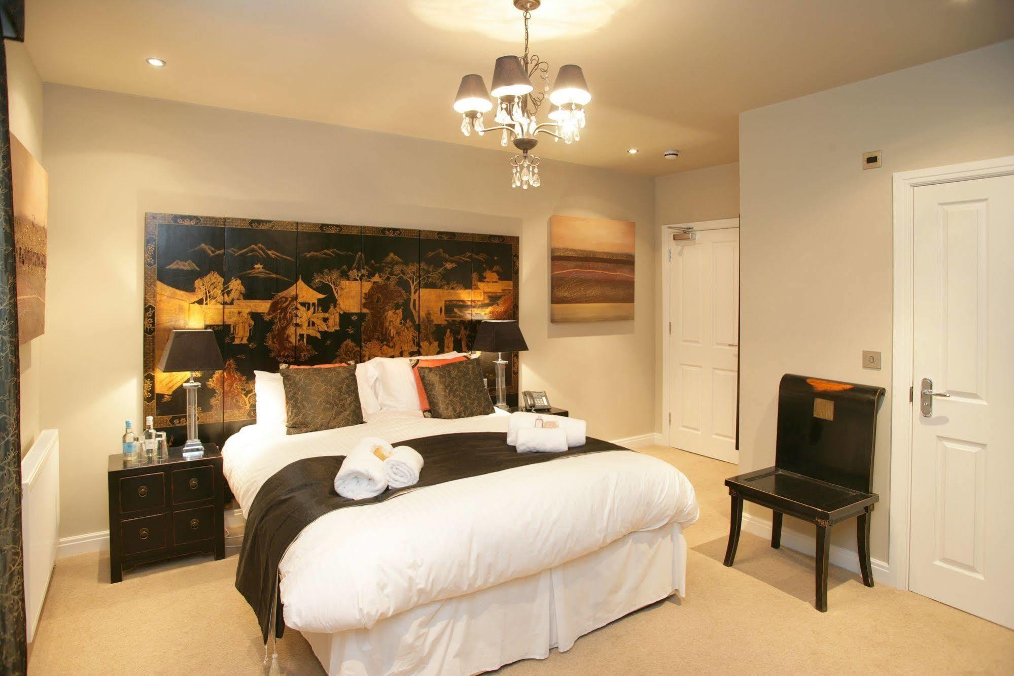 Urban Beach 3*