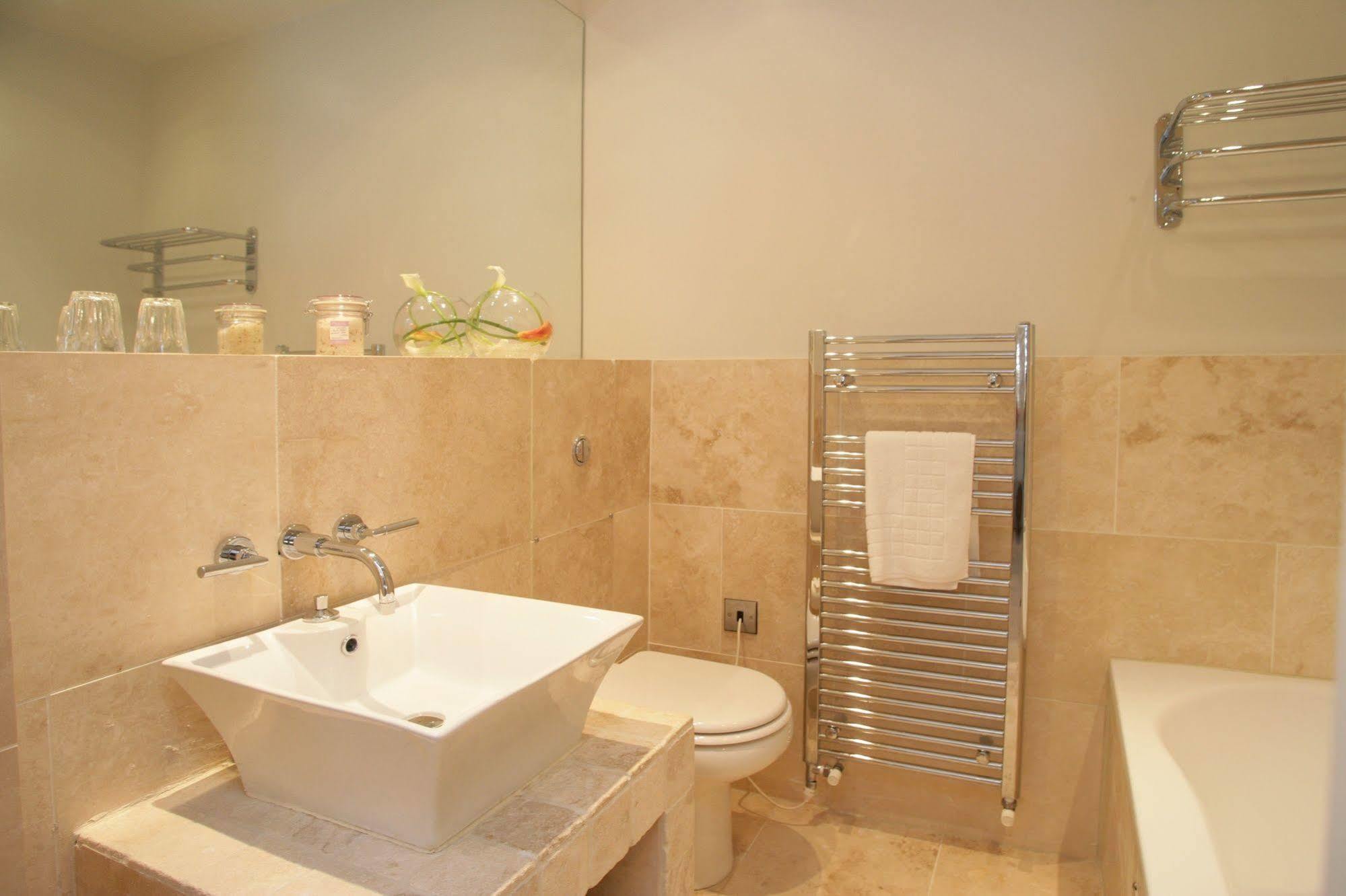Urban Beach 3*