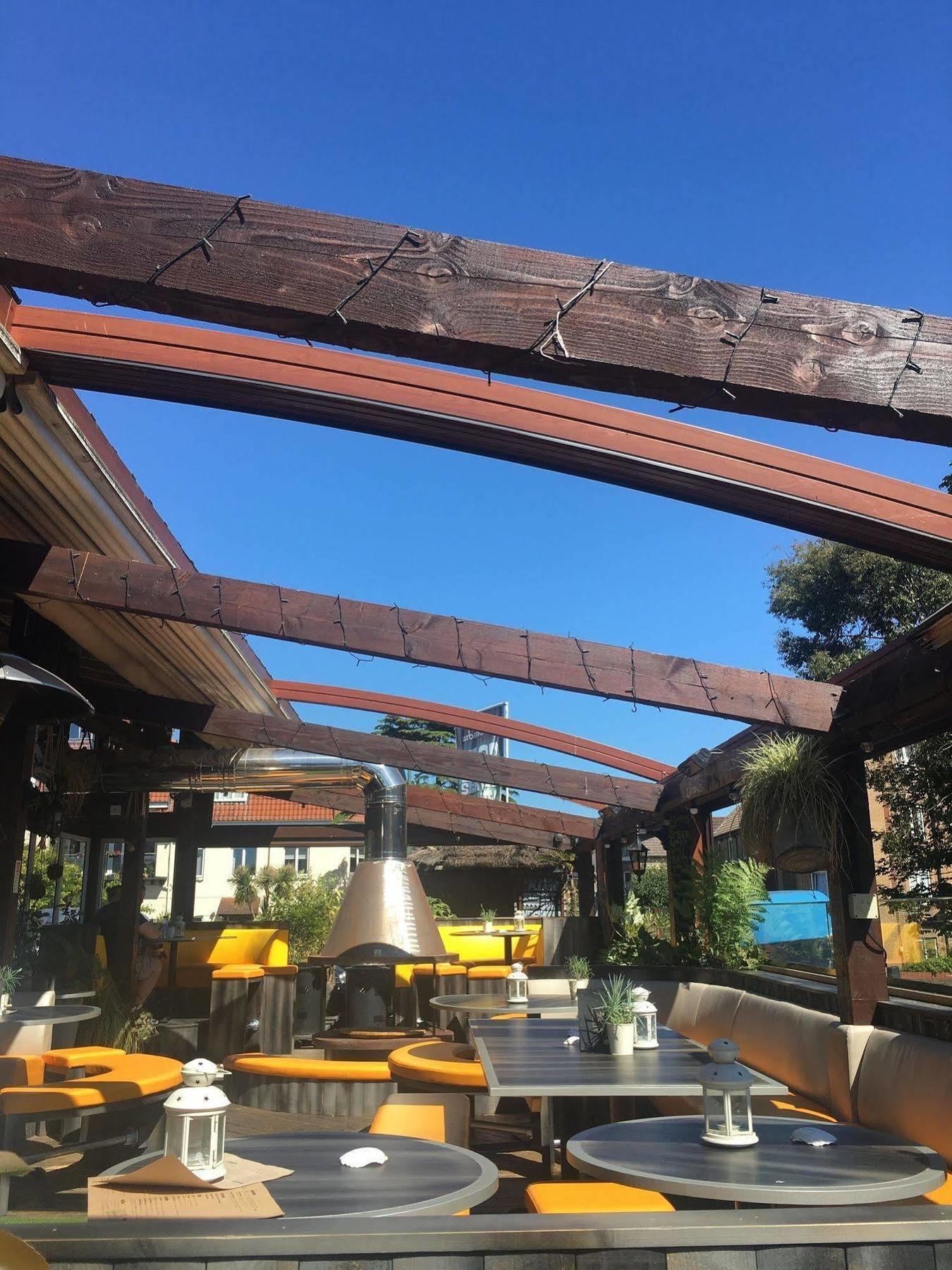 Hotel Urban Beach