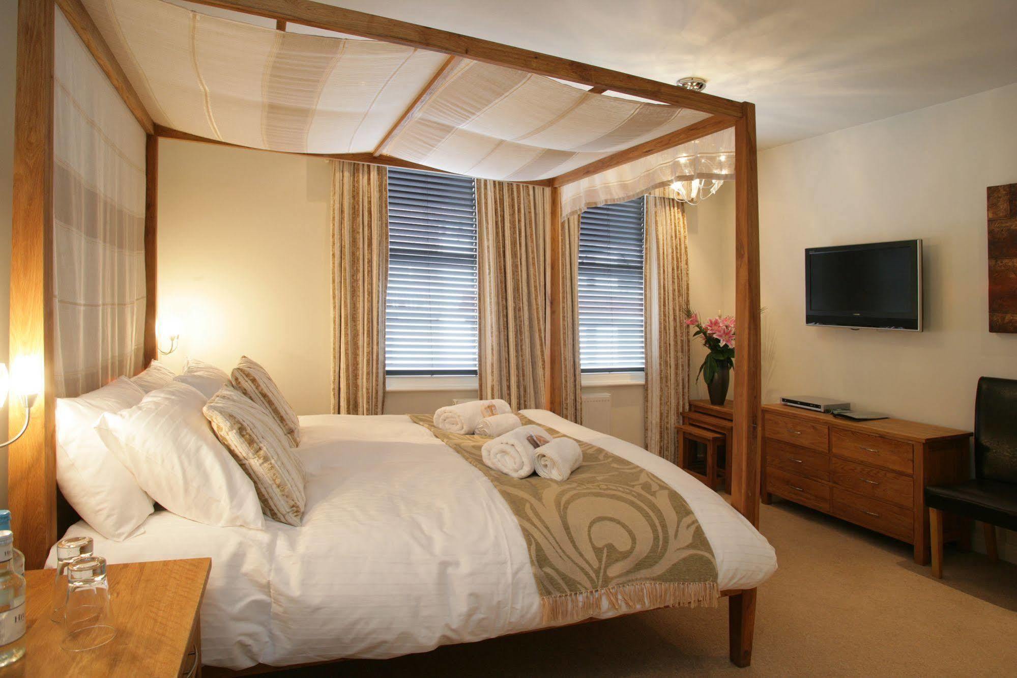 Urban Beach 3*