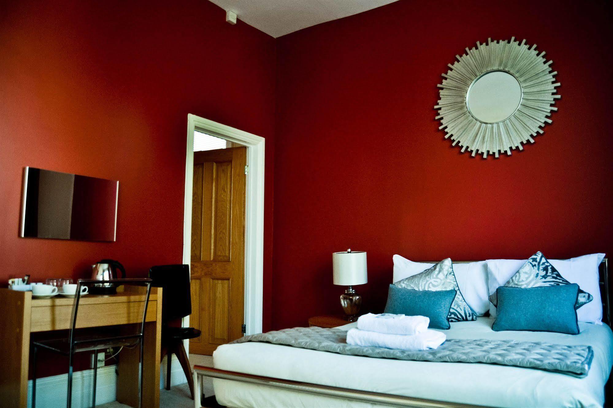 Guest house Washington House 4*