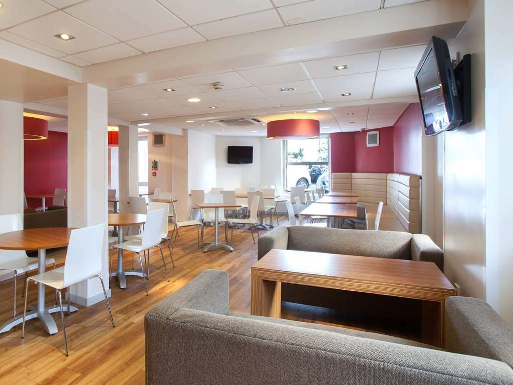 Travelodge Seafront