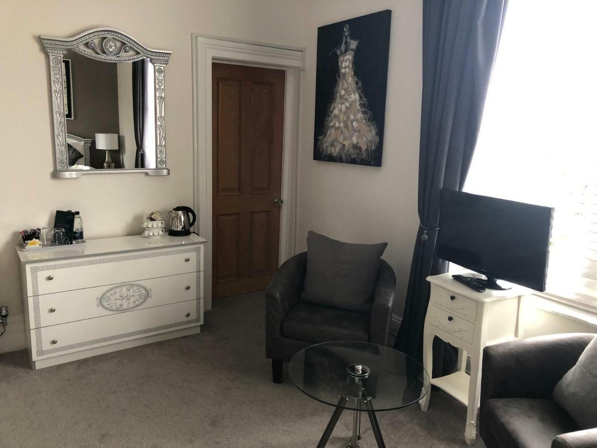 Washington House 4*