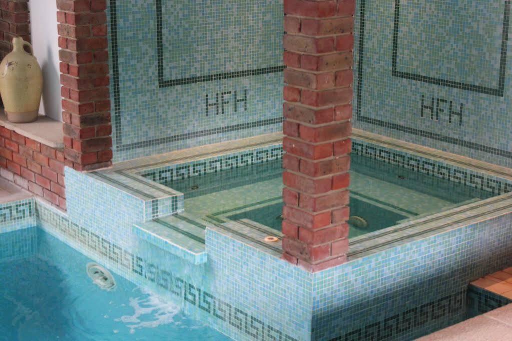 Hotel Hinton Firs 3*