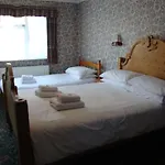 Mayfield Hotel