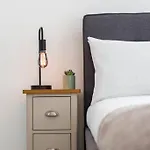 Studio ✧ High Street - Bournemouth
