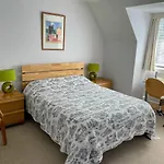 Lovely Bournemouth Cottage With Beautiful Large Garden, 5 Min To The Beach By Car