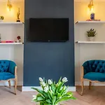 Gorgeous Interior Designed 3 Bedroom Home - Newly Decorated - Free Parking - Ultrafast Wifi - Smart Tv - Netflix - Sleeps Up To 6! Close To Bournemouth Town Center & Poole & Sandbanks