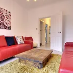 7 Palms Villa
