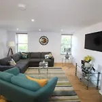 Middle Chine - 2 Bedroom Holiday Home