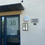 Flat 12 Palm Court