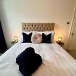 Azure Haven - Bournemouth