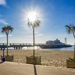 Lovely Central Bournemouth Flat 10 Minute To Beach