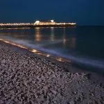 Bournecoast: Walk To Town Centre & Beaches -Fm1703