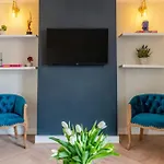 Modern & Comfortable Urban Home