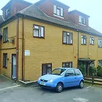 Bright And Stylish 2 Bedroom Apartment Bournemouth Town Centre Apartment Sleeps 5 Free Parking