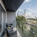 Stunning 2 Bed In Bournemouth Central + Parking
