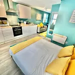 Cozy Apartment In Bournemouth Town Centre - Fast Wifi - Smart Tv - Close To Town Centre And Beach