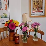 Beautiful Beach Walk Apartment