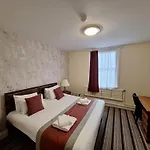 Heathlands Hotel