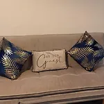 1 Bedroom Apartment In Bournemouth, Free Parking