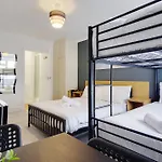 Hotel Azure Beach