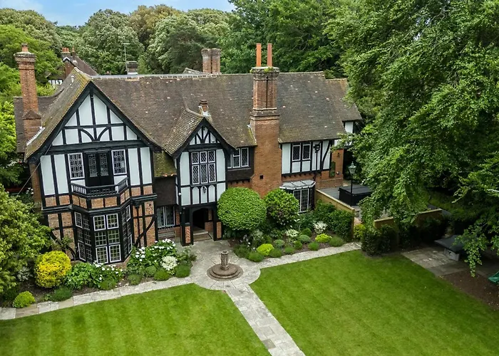 The Tudor Mansion