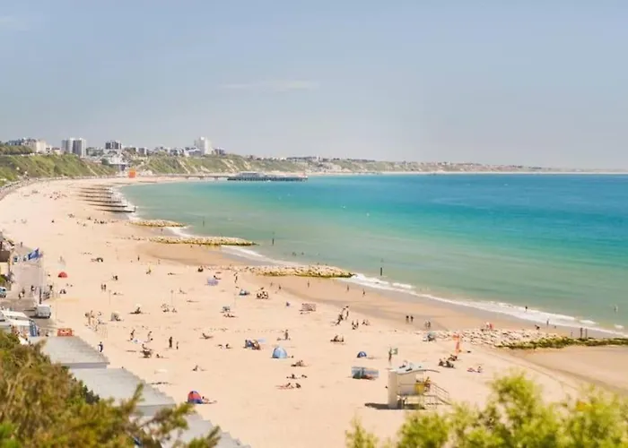 Bournemouth Flat Close To Beach & Gardens